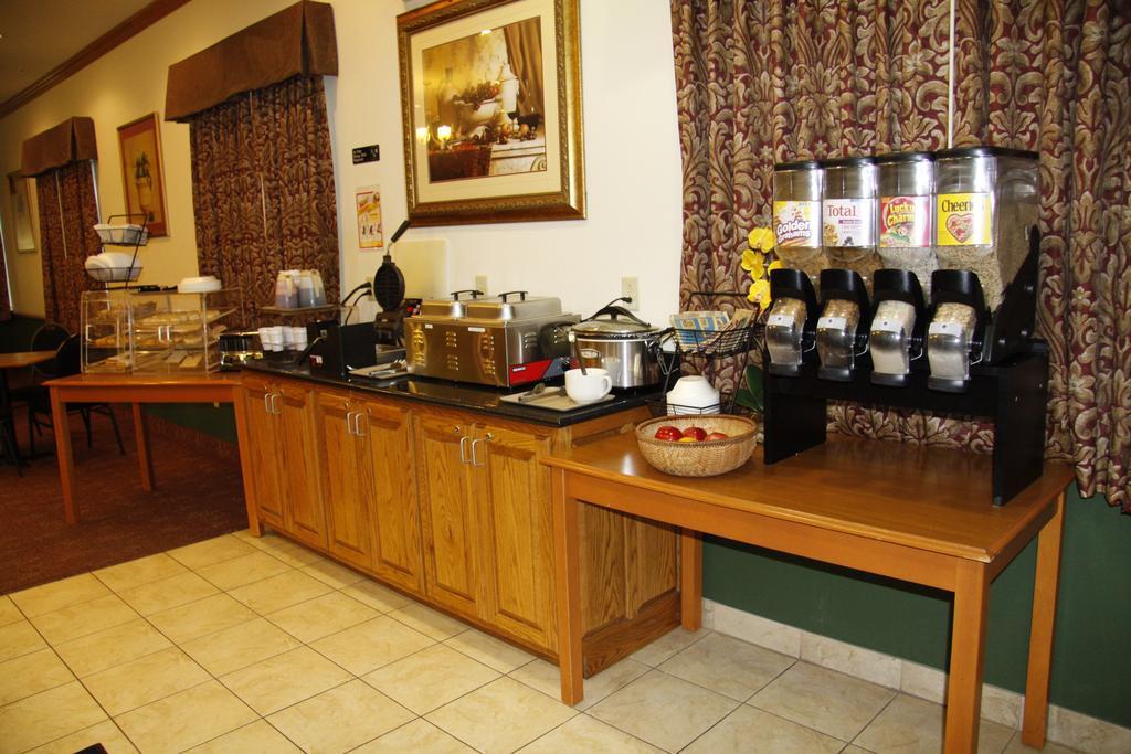 Horizon Inn & Suites West Point Eksteriør bilde